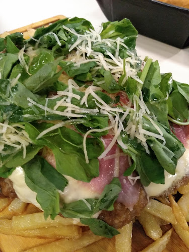 Valentino's - Rafaela