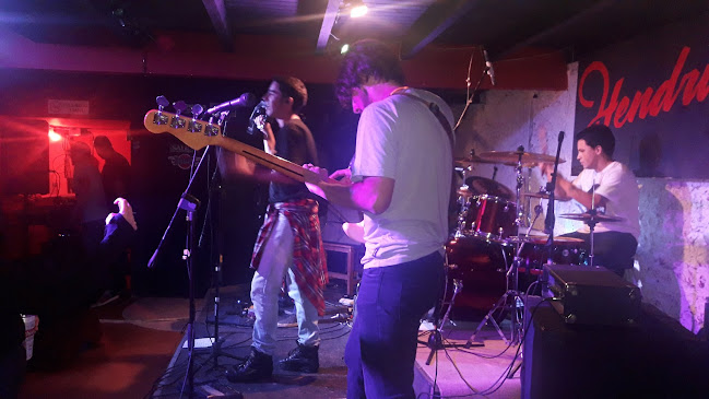 HENDRIX MUSIC BAR - Bahía Blanca