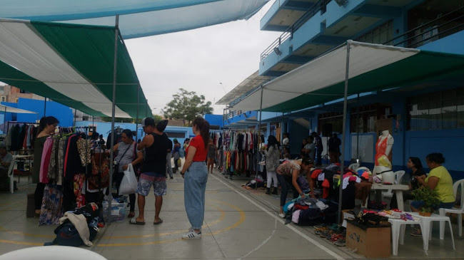 Comentarii opinii despre La Feria La Rana y las Pulgas - Mercado de Pulgas