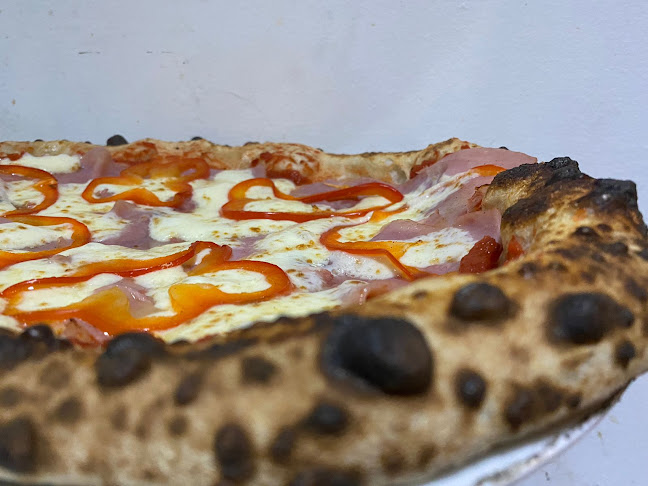 Artesanos Pizza Napoletana - La Plata