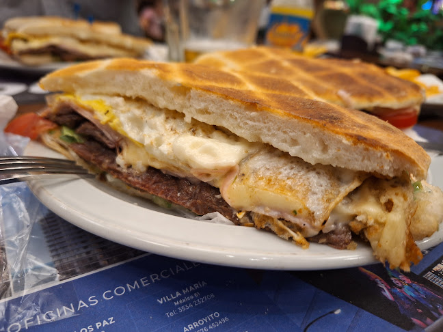 Comentarii opinii despre Angus Café & Resto