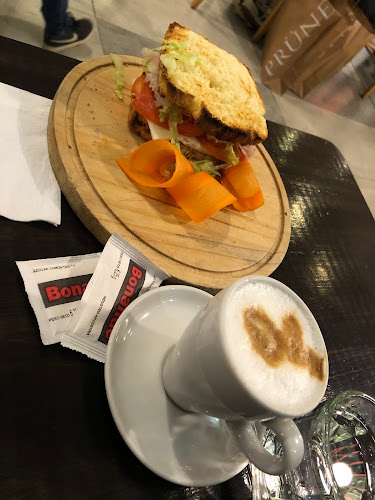 E. Bodereau 7571 local 320, X5018 Córdoba