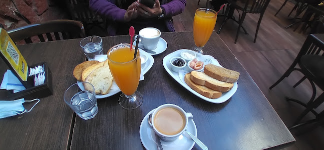 La Vendetta Avenida Pellegrini