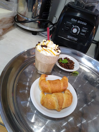 Doré Delicias | Panadería & Cafetería - Oberá