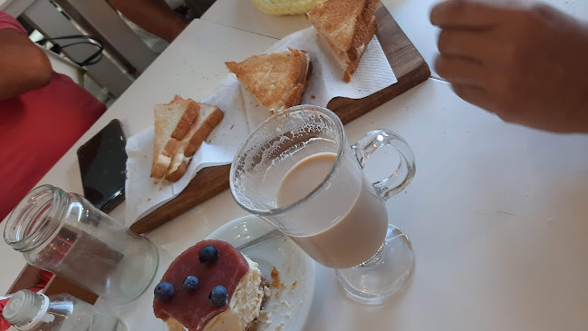 Feel Coffee & Brunch - Gastronomía y hostelería