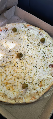 Opinii despre Tutti Pizza Estación Benegas în Godoy Cruz - Gastronomía y hostelería