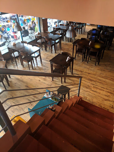 Av. Julio Argentino Roca 598, U9120 Puerto Madryn, Chubut