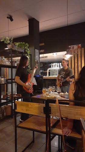 San Martín 2182, Q8300 Neuquén