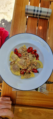 López May, Pulpería - Gastronomía y hostelería