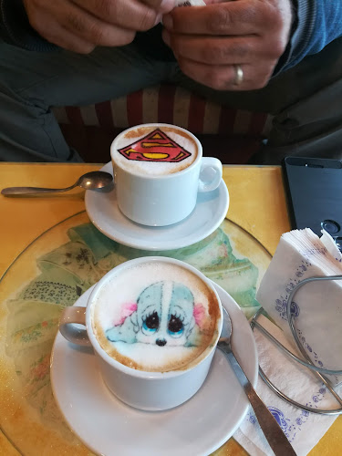 Passion Cafetería y Heladería Gourmet Lavazza&Martinez - Gastronomía y hostelería