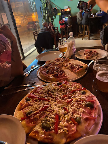 Opinii despre Katmandú Bar în Neuquén - Gastronomía y hostelería