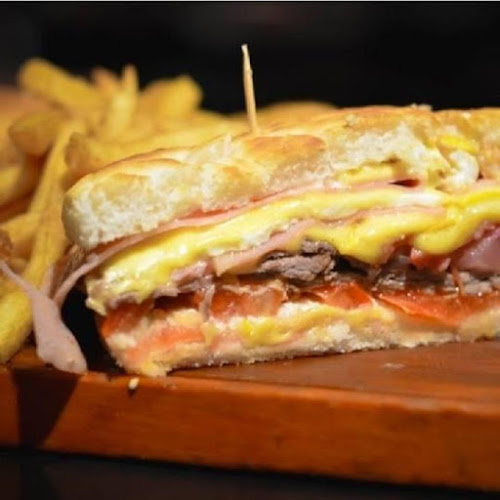 Opinii despre El Pollo Parrillero în San Fernando del Valle de Catamarca - Gastronomía y hostelería