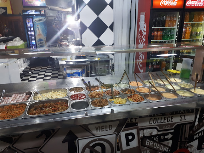 Av. Pellegrini 3148, S2002QDW Rosario, Santa Fe