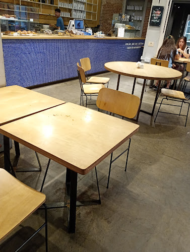 Comentarii opinii despre Llama Coffee Roasters