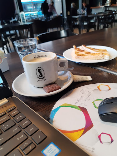 Opinii despre Savoy Grand Café în Rosario - Gastronomía y hostelería