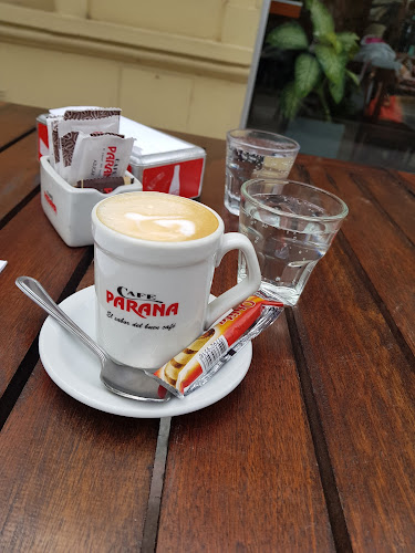 Av. Maipú 2299, B1636 Olivos, Provincia de Buenos Aires