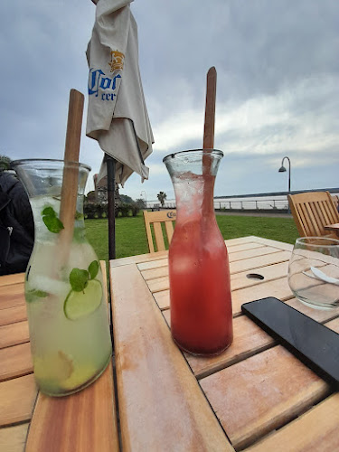 Flora Sunset Bar. - Rosario