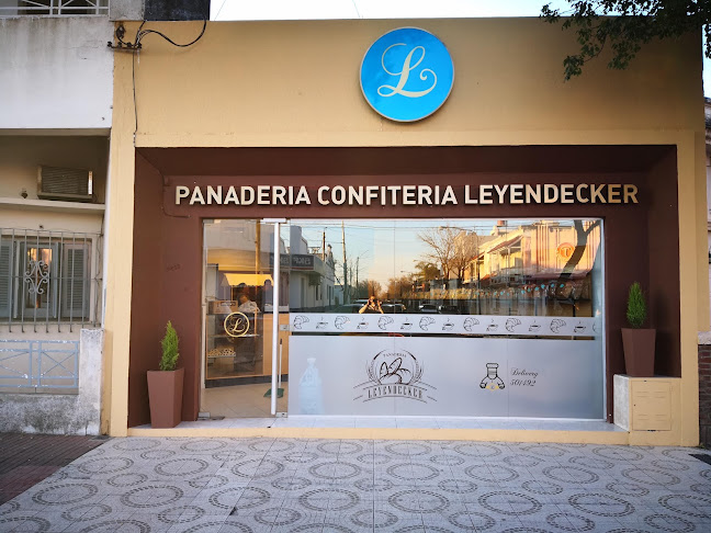 Leyendecker Panaderias