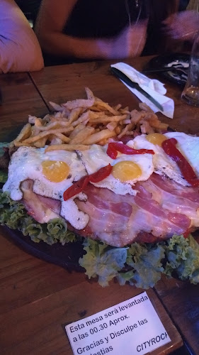 Jorge Newbery 51-69, Av. Roque Sáenz Peña 449, B6000 Junín, Provincia de Buenos Aires