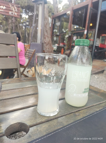 Opinii despre Los Pinos Café Bar în Necochea - Gastronomía y hostelería