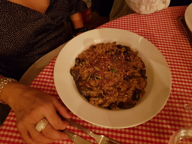 CALDO Restaurante - Gastronomía y hostelería