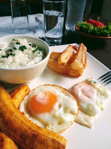 Comentarii opinii despre El Aljibe Comida Típica