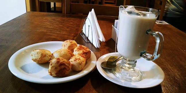 Hetereí (Sandwicheria-Chipería)