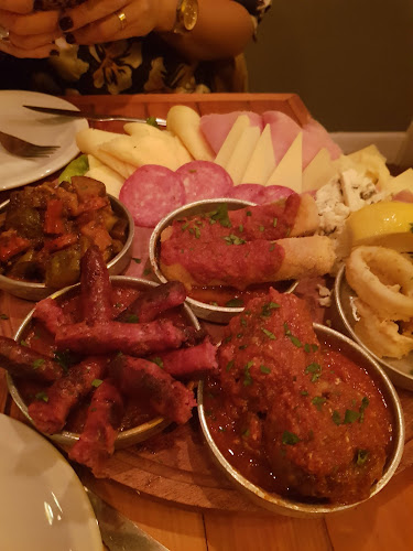 Blvd. Tomás Espora 999, B1846 Adrogué, Provincia de Buenos Aires