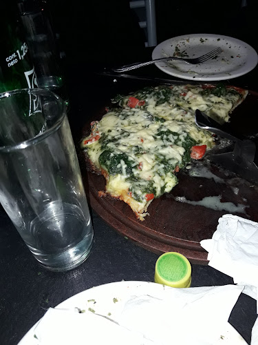 Comentarii opinii despre Stones Bowling