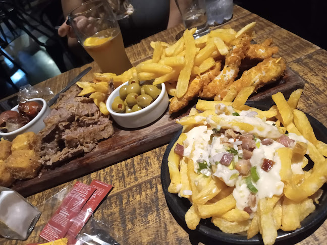 Jujuy 2141, S2000 Rosario, Santa Fe