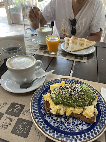 Petit Plaisir - Cdad. Jardin Lomas de Palomar