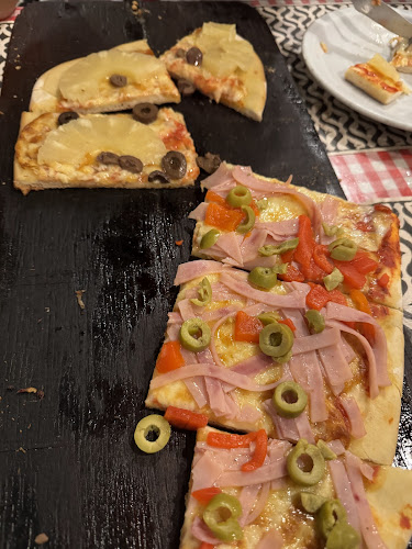 Av. Pellegrini 1202, S2000BTZ Rosario, Santa Fe