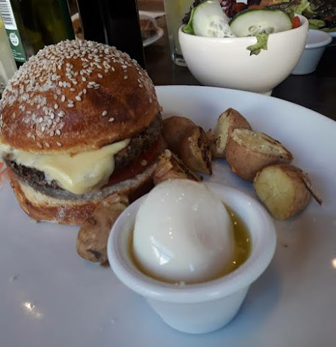 La Fonte D'Oro | Sucursal Alem (Mar del Plata) - Gastronomía y hostelería