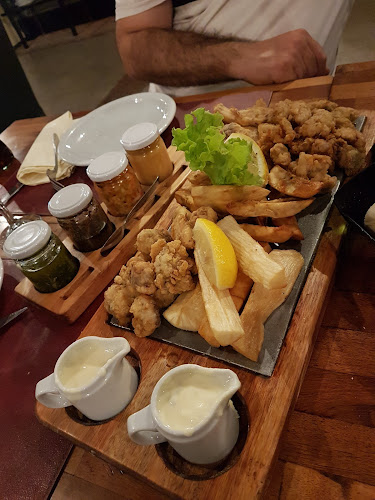 Opinii despre La Portuaria Bar în Formosa - Gastronomía y hostelería