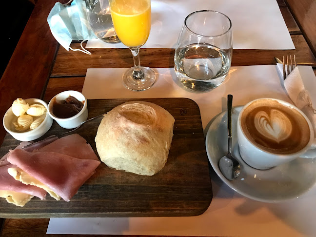 25 de Mayo 1035, X5000FWI Córdoba, Argentina