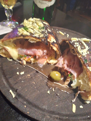 Calle 18, B1900 La Plata, Provincia de Buenos Aires