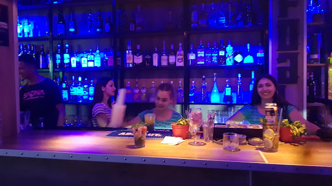 Saona Lounge Bar - Gastronomía y hostelería