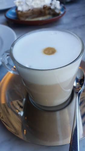 Comentarii opinii despre Möoi Vicente López