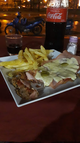 Comentarii opinii despre Rotiseria Rumbos