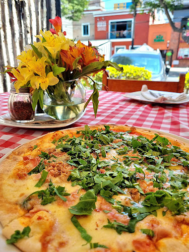 Antica Pizzería - Gastronomía y hostelería