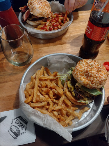 DANKE - Premium Burger