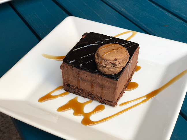 Cala Pizza y Bar Santa Bárbara - Gastronomía y hostelería