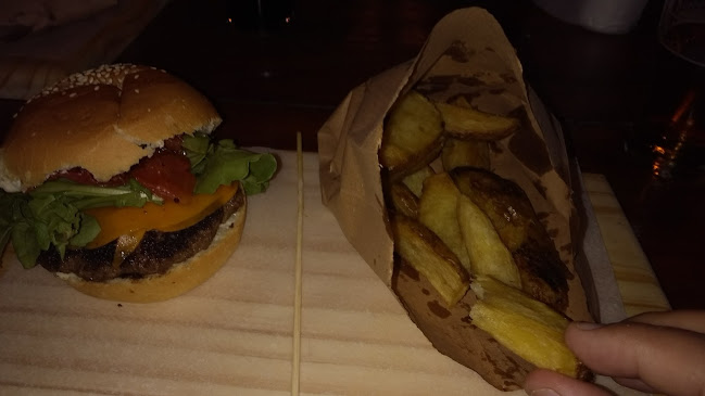 Tres Calaveras - Gastronomía y hostelería