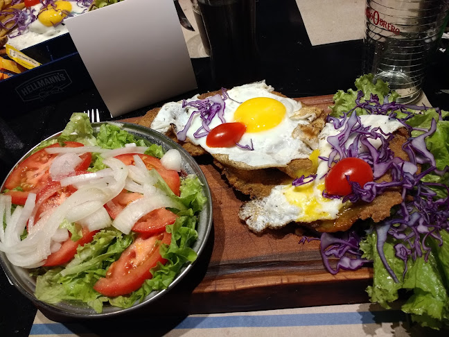 Pub y Restaurante "Cosme" | Alberdi - Rosario