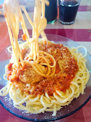 Opinii despre La Casa de Tula în Villa Carlos Paz - Gastronomía y hostelería