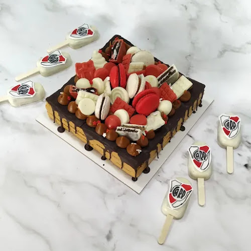 Sabrina Pastelería - Pilar