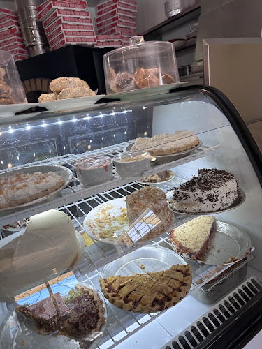 Comentarii opinii despre Tune-Up Café