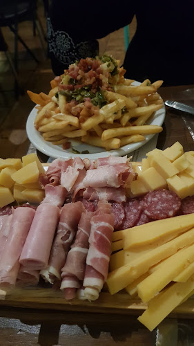 Antares Olavarría, Prov de Bs As - Gastronomía y hostelería