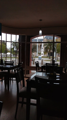 Drugstore La Veinticinco - Gastronomía y hostelería