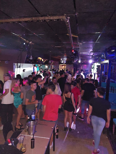 Comentarii opinii despre Costumbres Bar